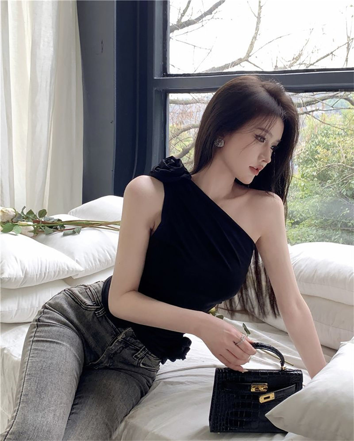 Women Solid One Shoulder Top