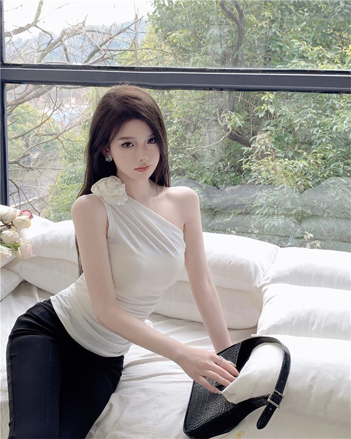 Women Solid One Shoulder Top