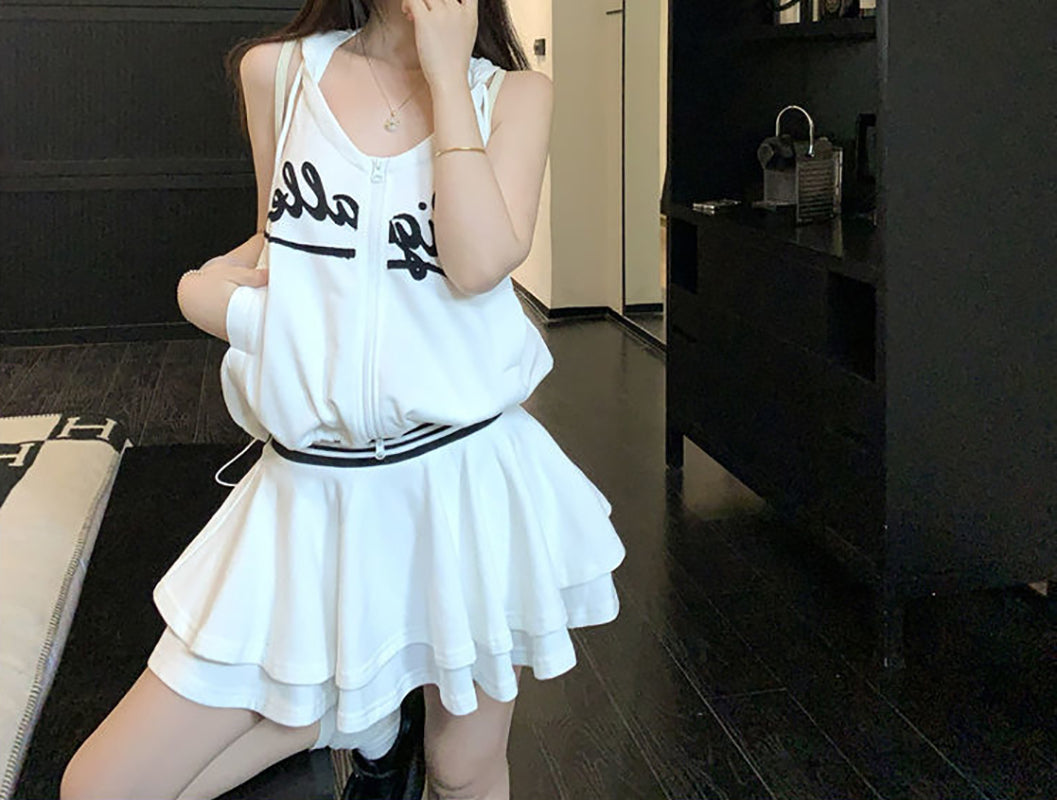 Women Printed V-Neck Crop Top