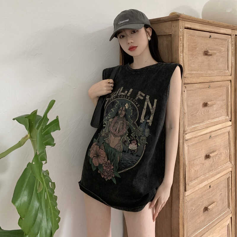 Women Abstract Printed Extended Sleeves Top