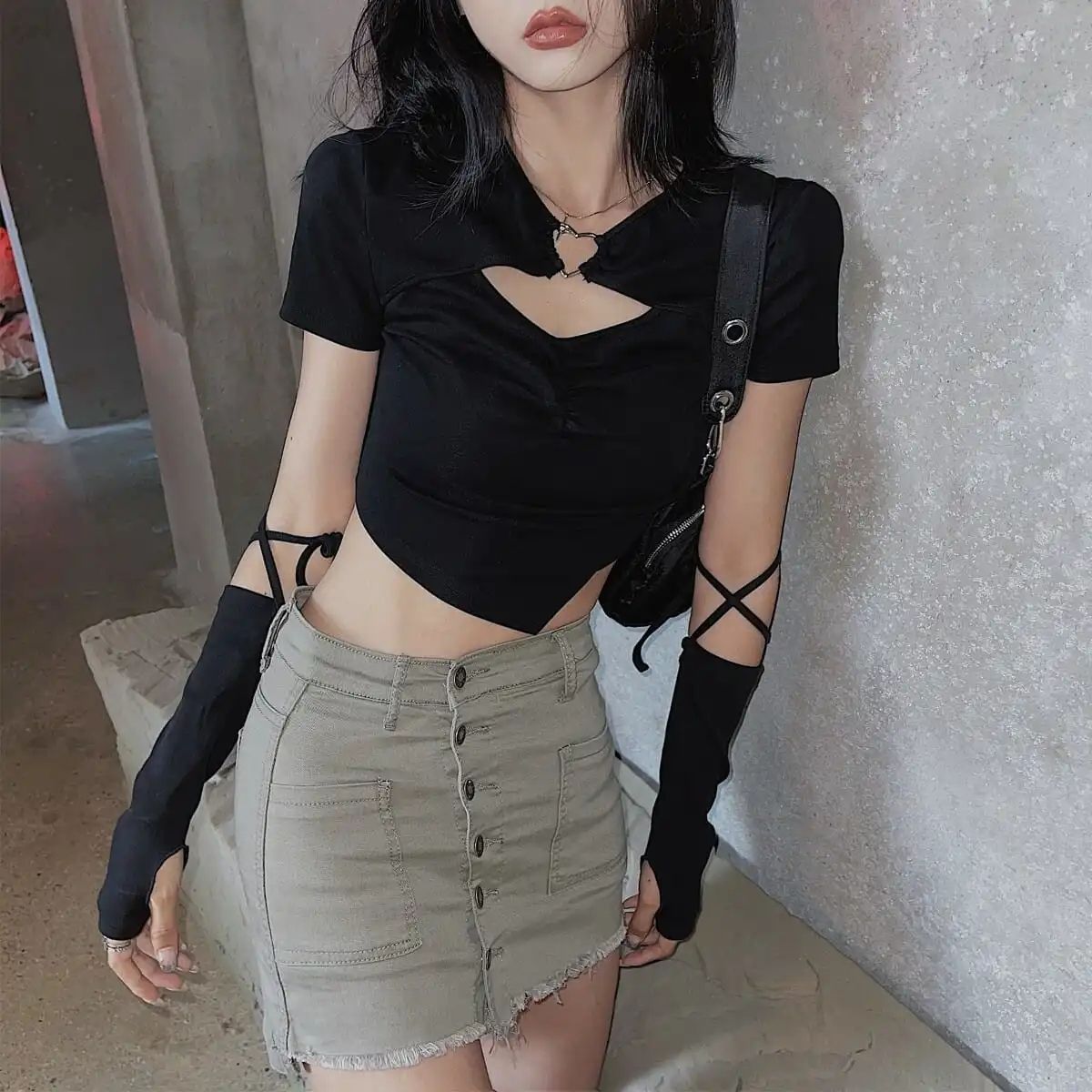 Women Solid Woven Casual Top