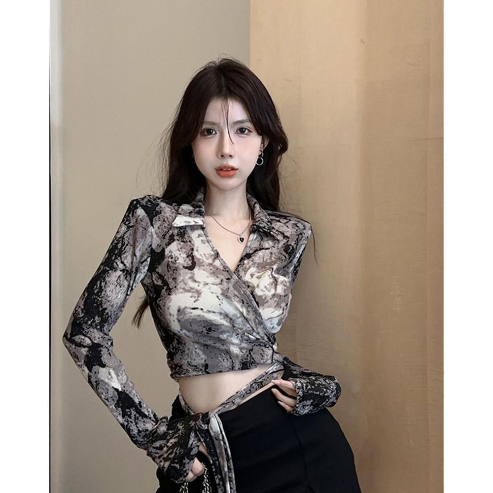 Printed Wrap Top