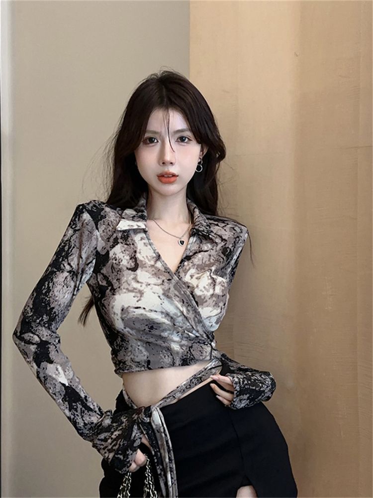 Printed Wrap Top