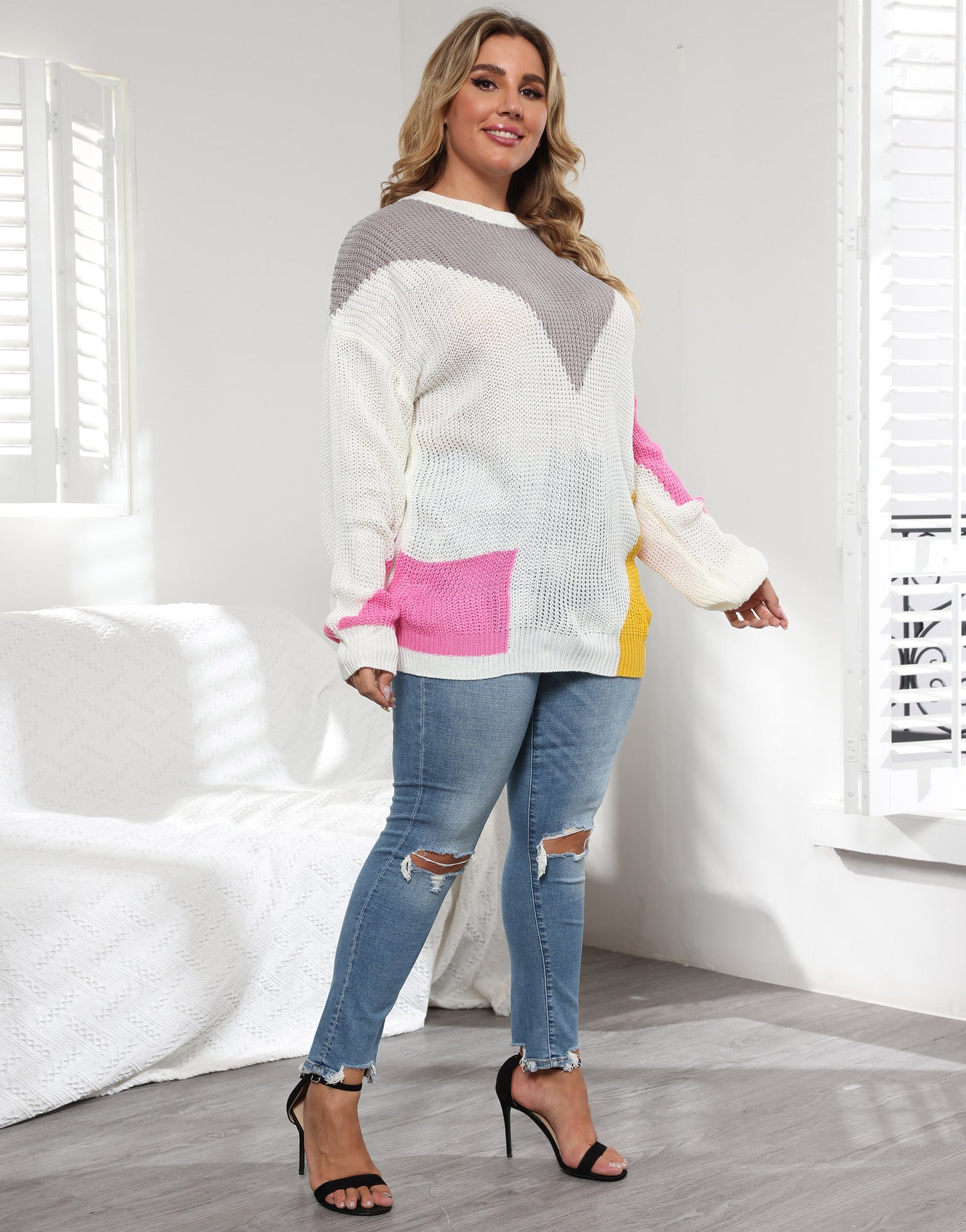 Women Colourblocked Pullover
