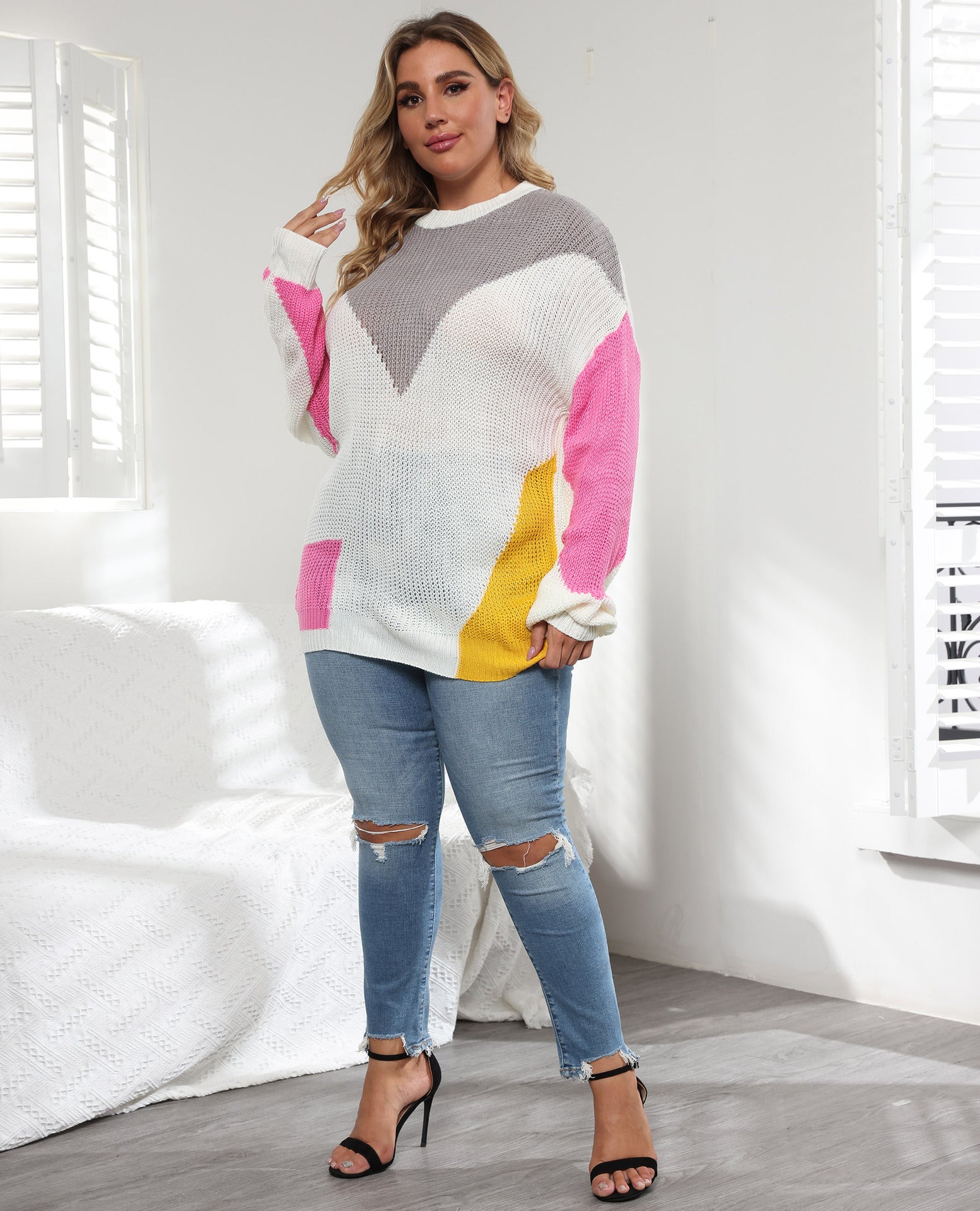 Women Colourblocked Pullover