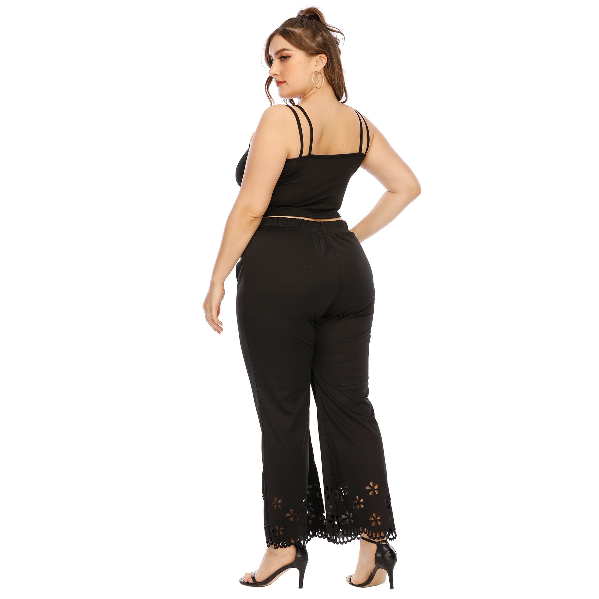 Women Loose Fit Easy Wash Pleated Trousers