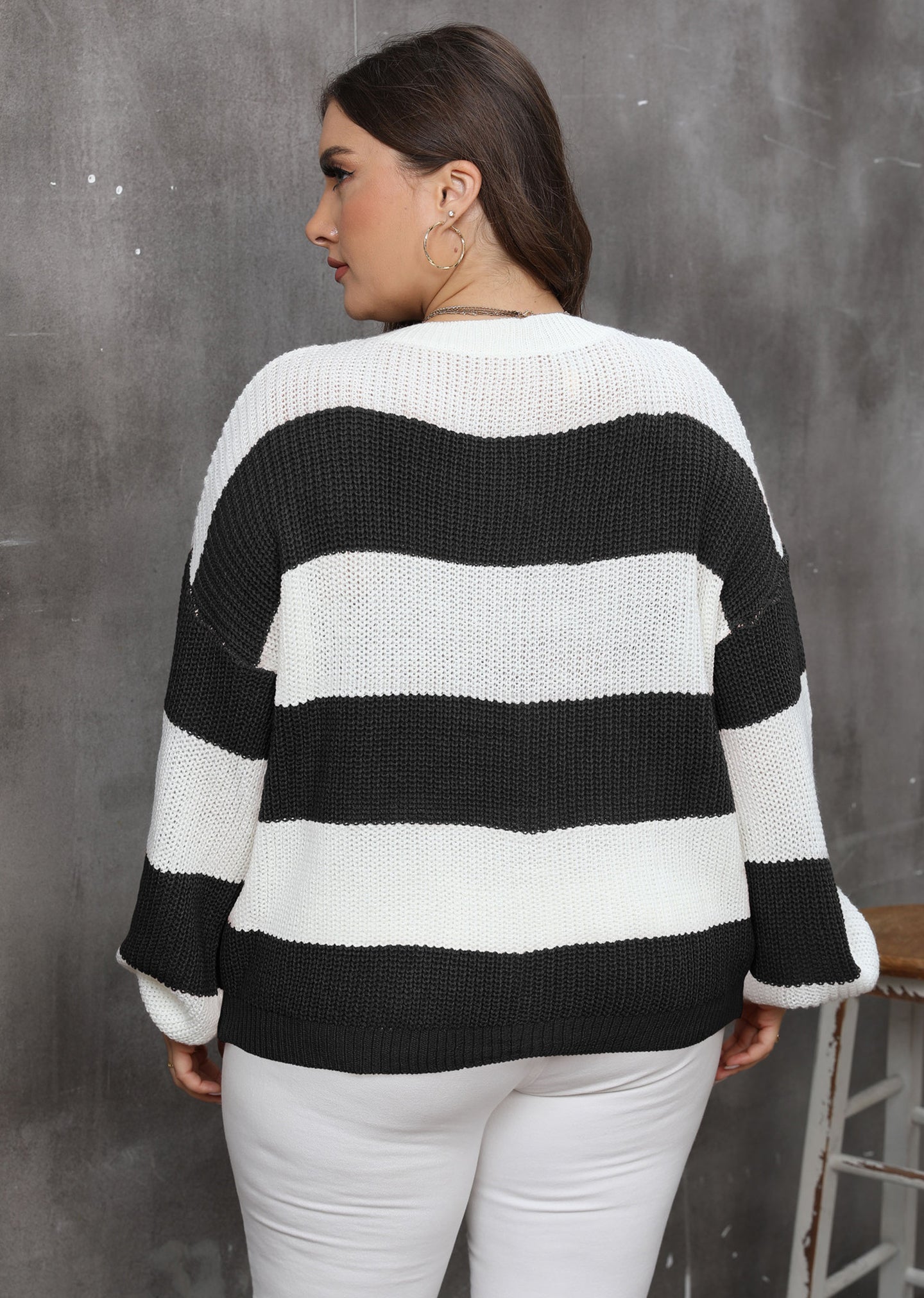 Women Cable Knit Colourblocked Pullover