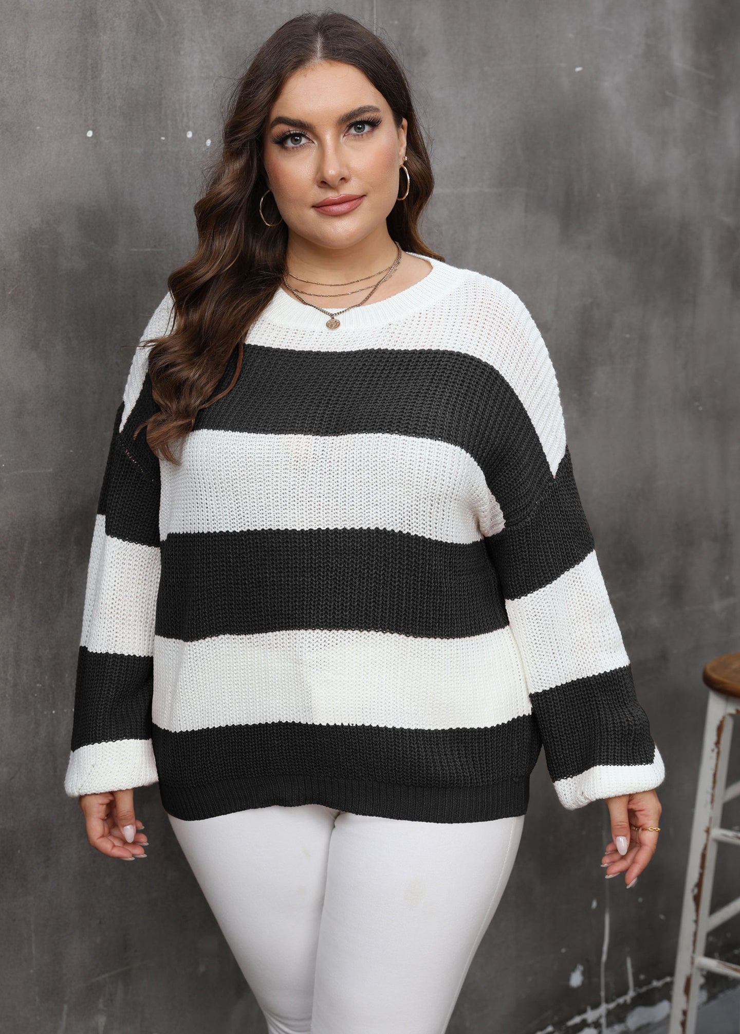 Women Cable Knit Colourblocked Pullover