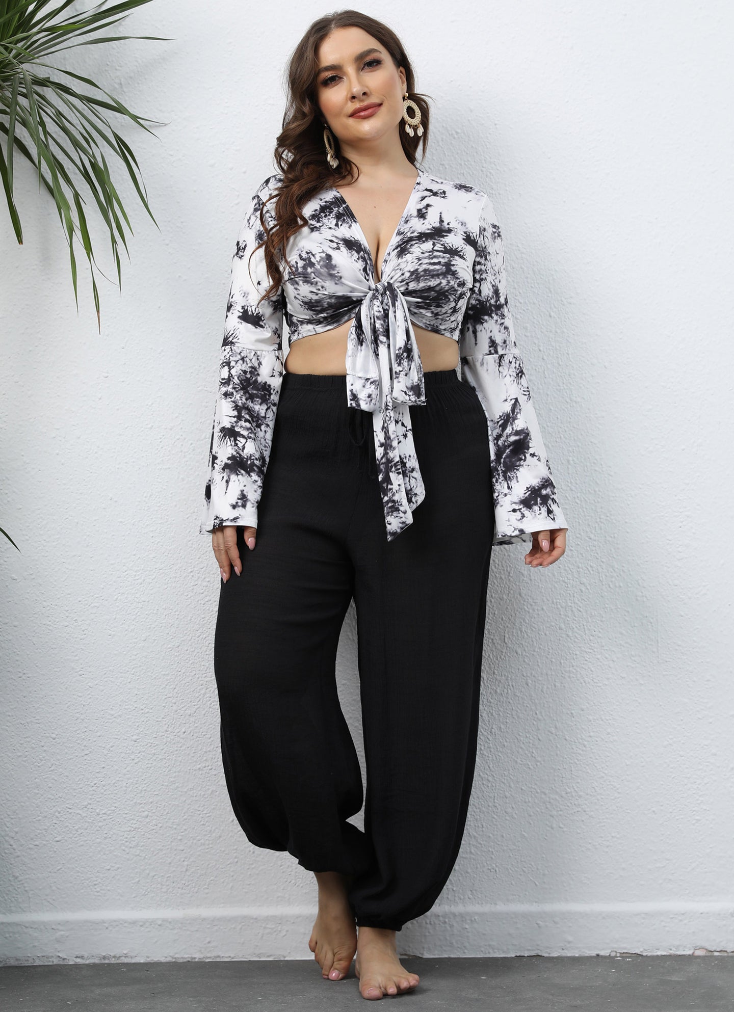 Women Loose Fit Easy Wash Pleated Trousers