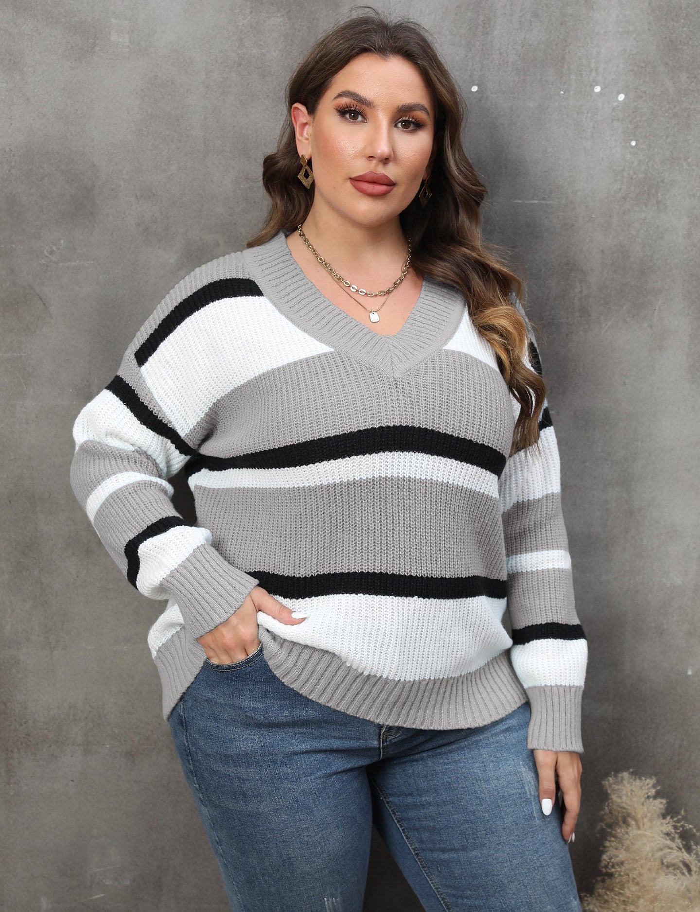 Women Colourblocked Pullover