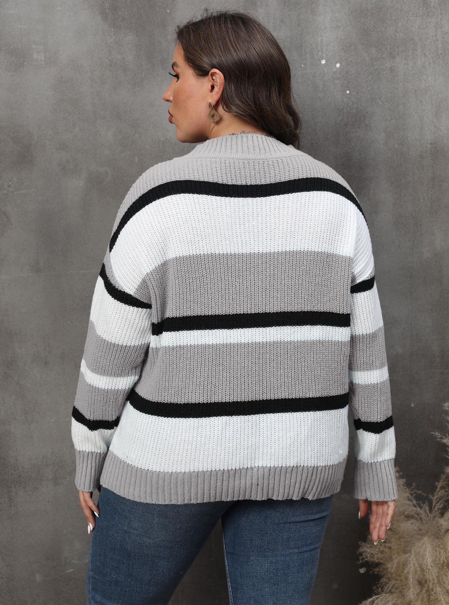 Women Colourblocked Pullover