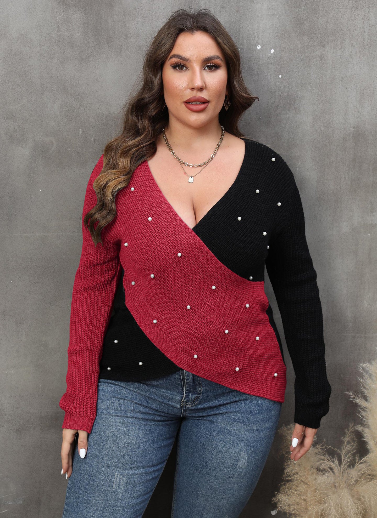 Women Colourblocked Plus Size Pullover with Embellished Detail