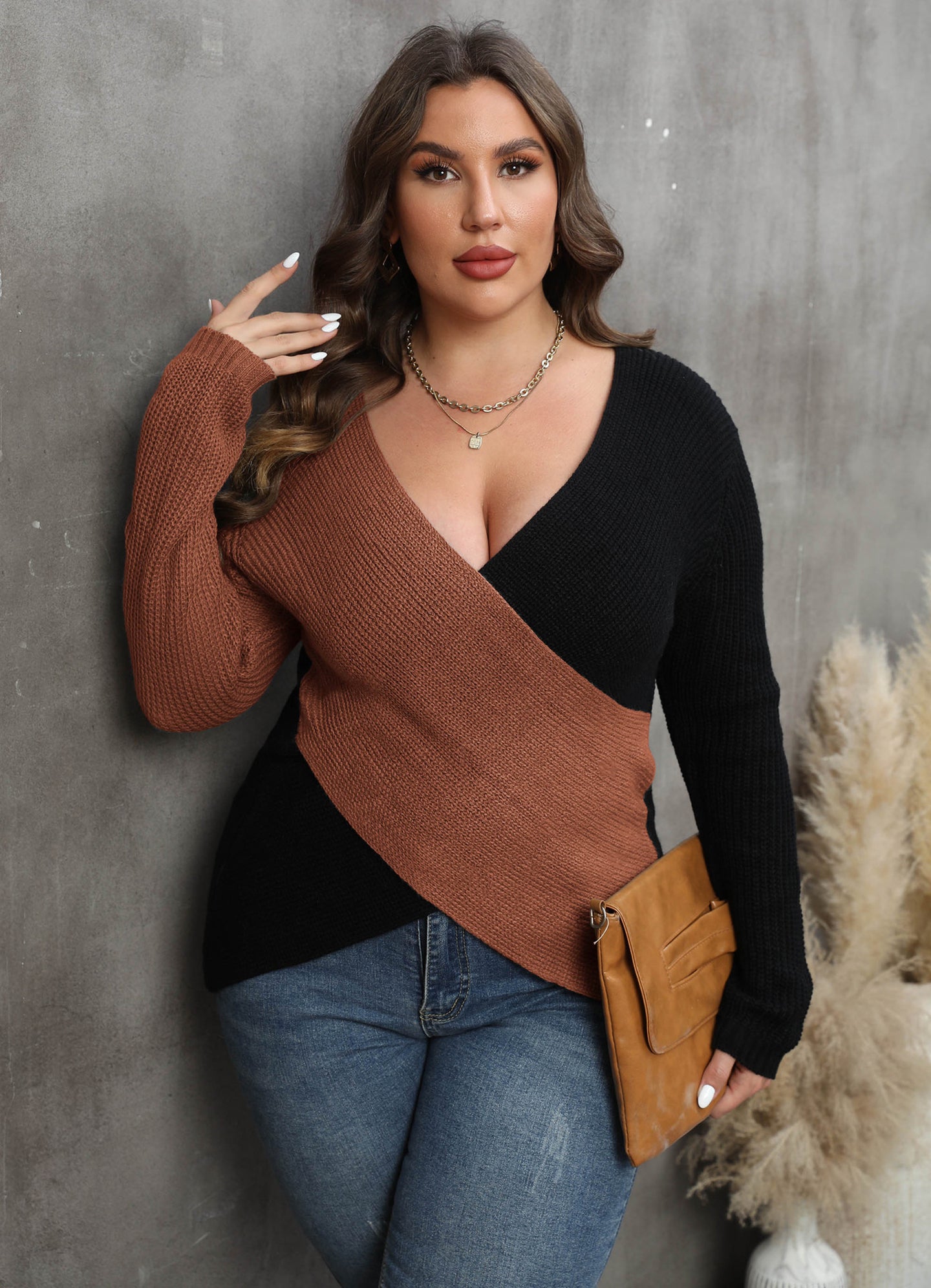 Women Colourblocked Pullover