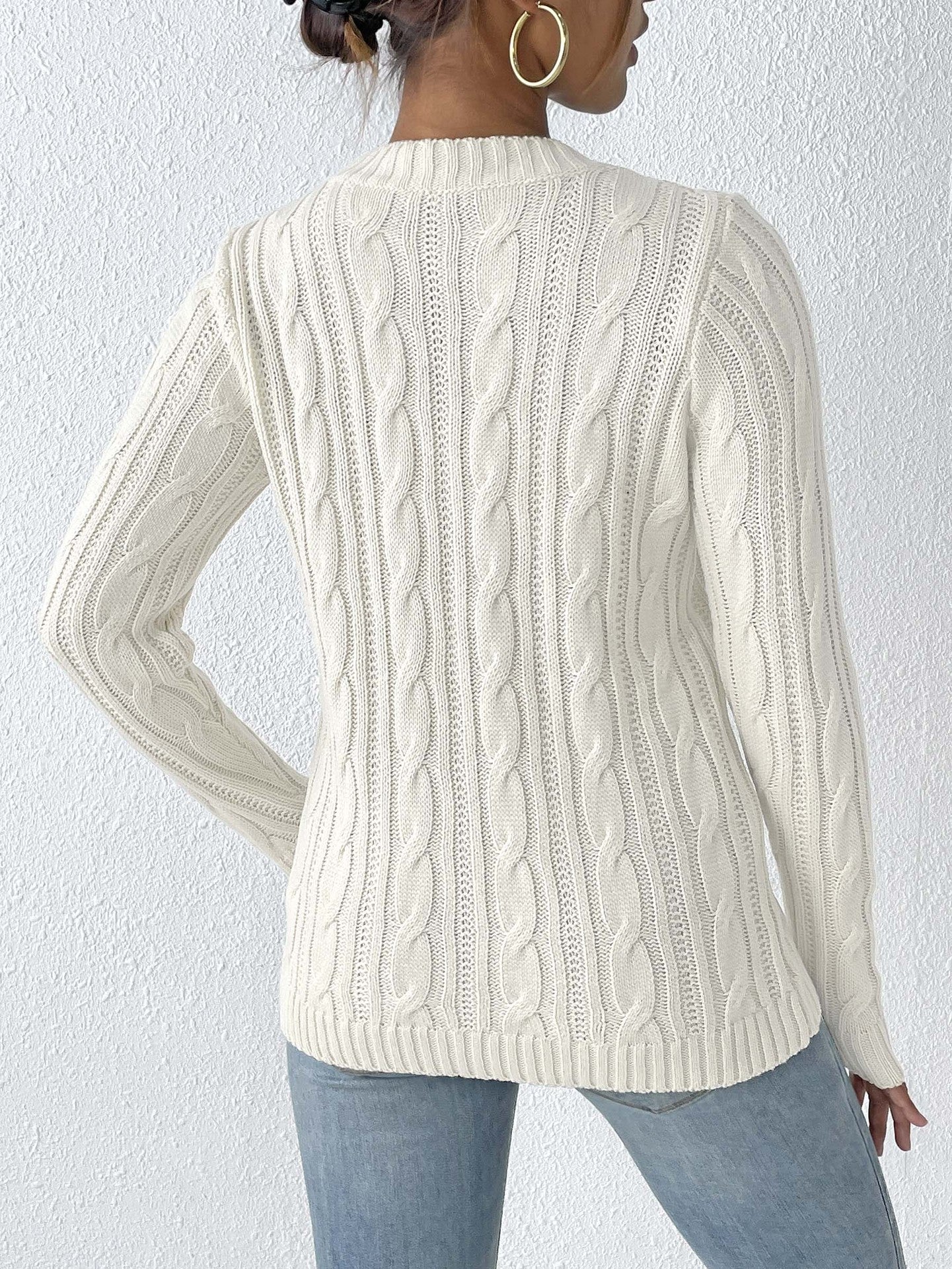 Women Floral Embroidered Round Neck Long Sleeves Pullover Sweater