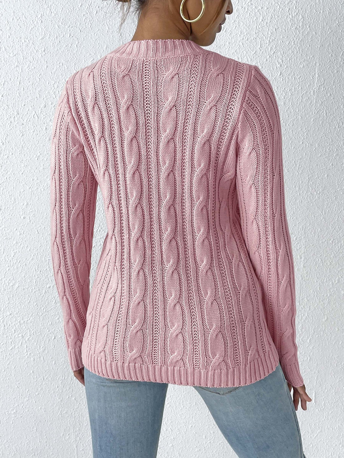 Women Cable Knit Pullover Sweaters with Applique Detail