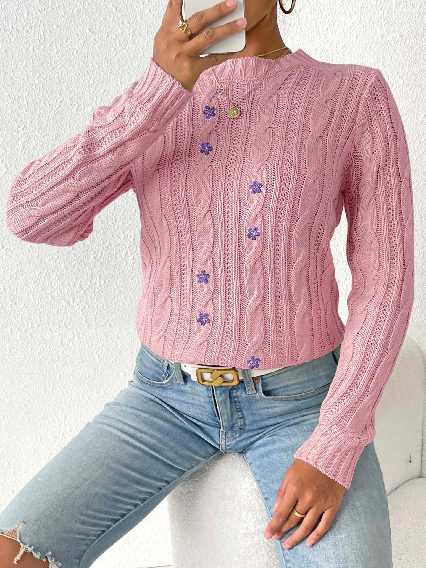 Women Cable Knit Pullover Sweaters with Applique Detail