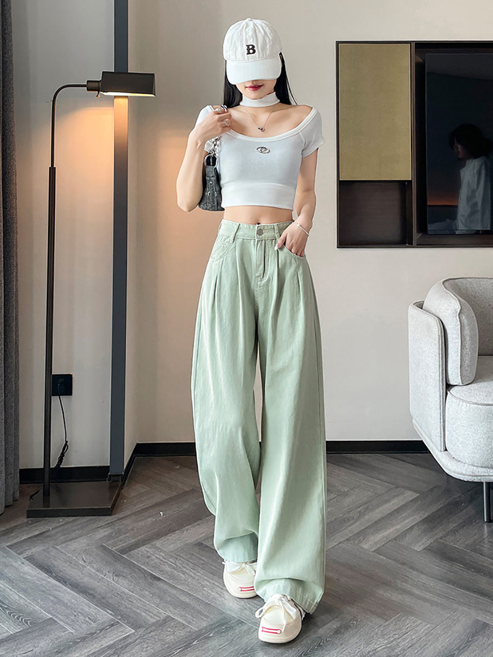 Women Wide Leg Low Distress Heavy Fade Jeans