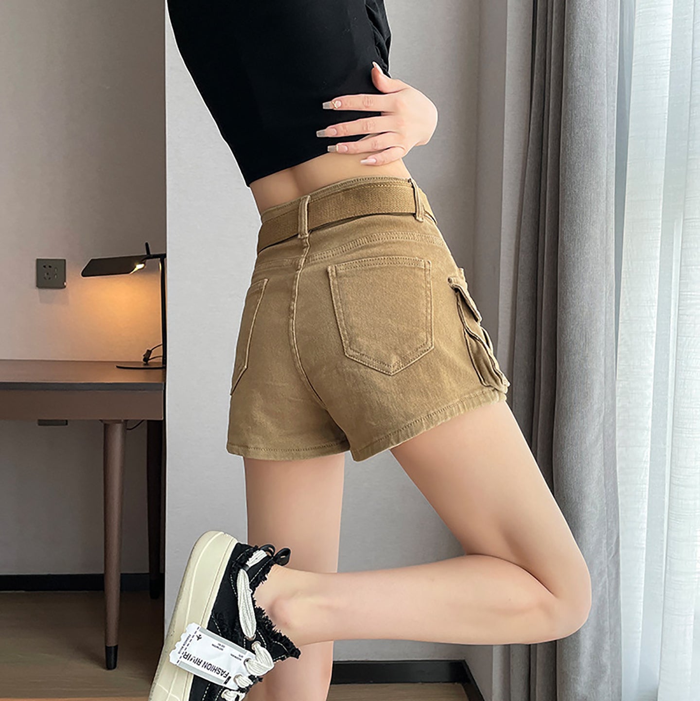 Women Slash Knee Jeans