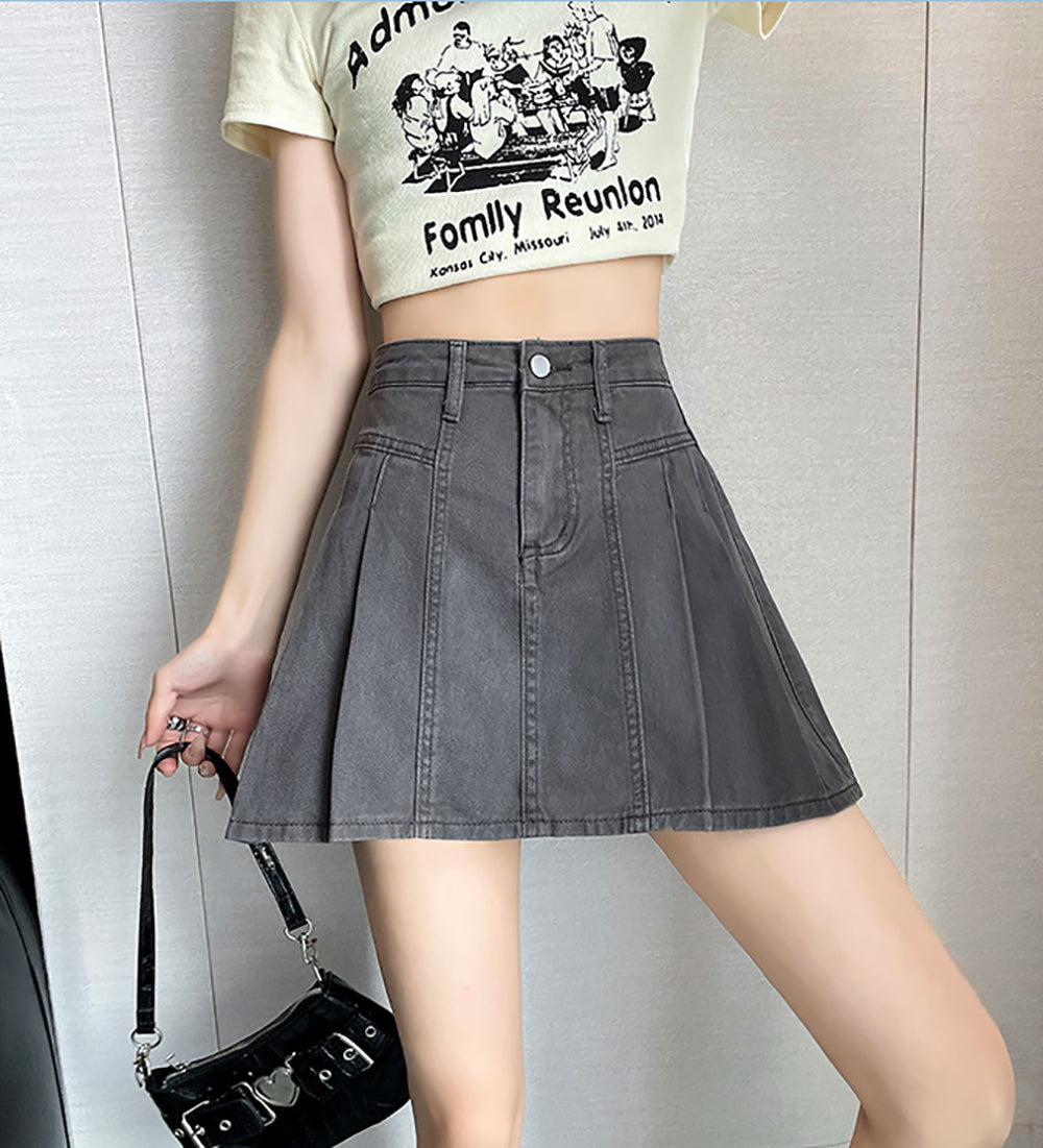 Women Slash Knee Jeans