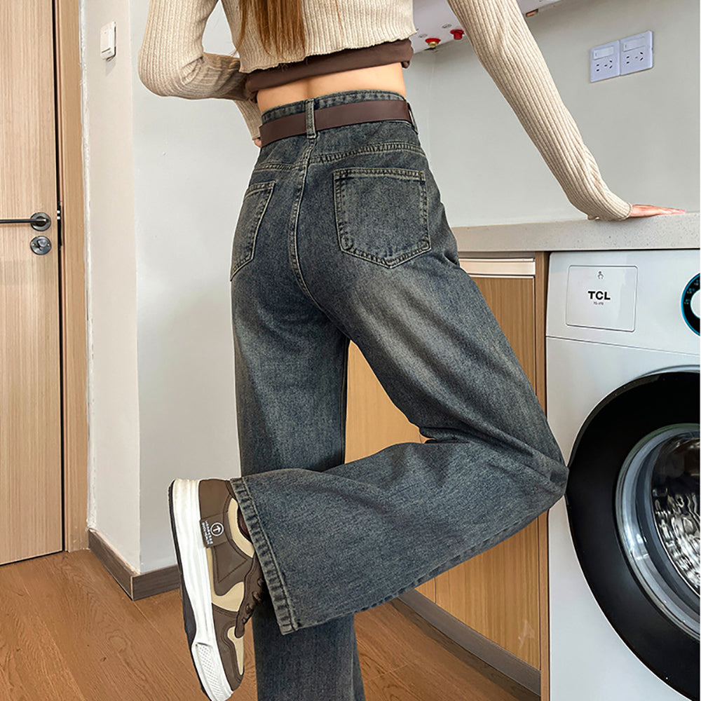 Women Straight Fit Mildly Distressed Jeans