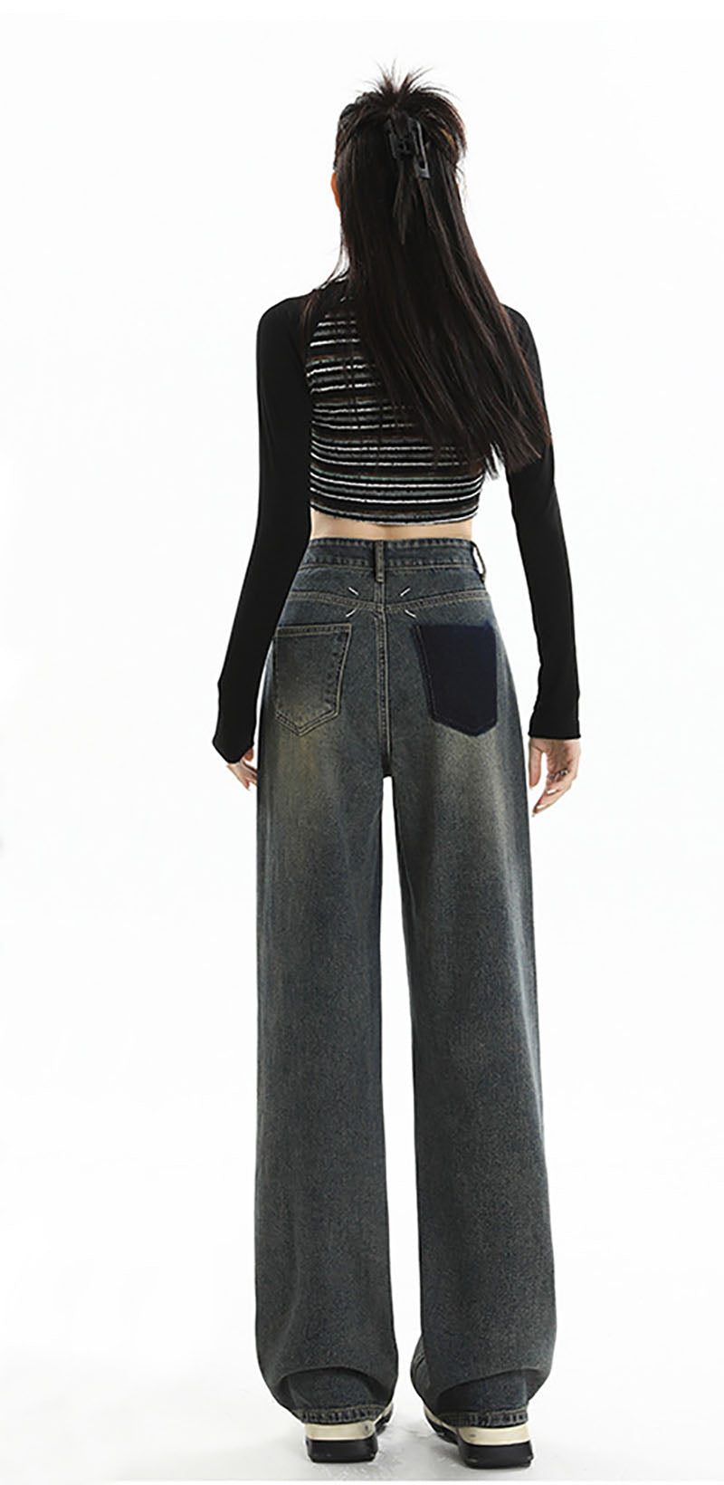 Women Straight Fit Light Fade Jeans
