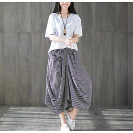 Women Regular Fit Mid-Rise Striped Trousers