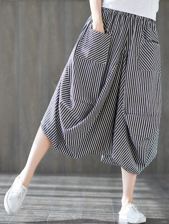 Women Regular Fit Mid-Rise Striped Trousers