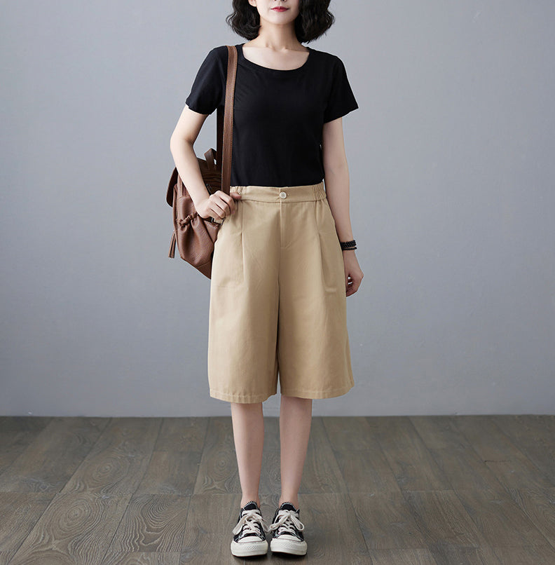 Women Loose Fit Mid-Rise Shorts