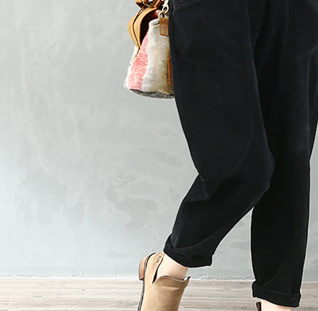 Women Mid-Rise Pleated Trousers
