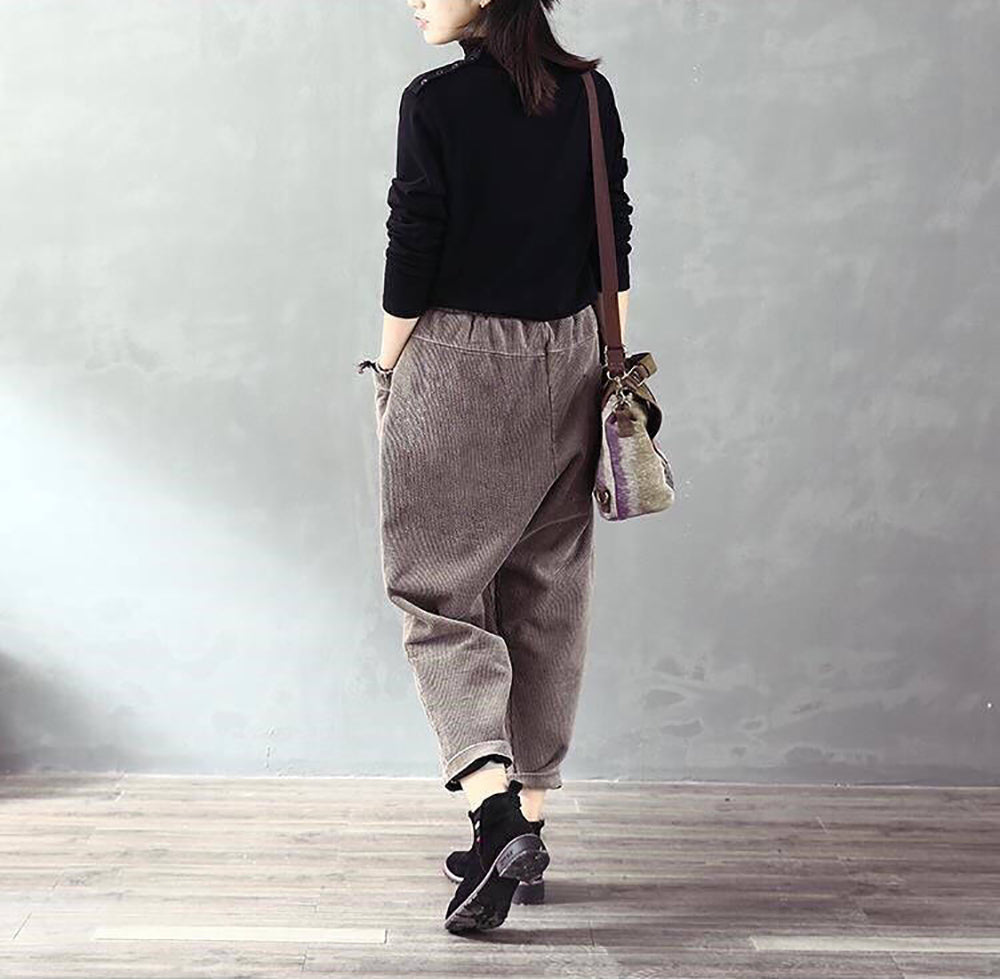 Women Mid-Rise Relaxed Fit Trousers
