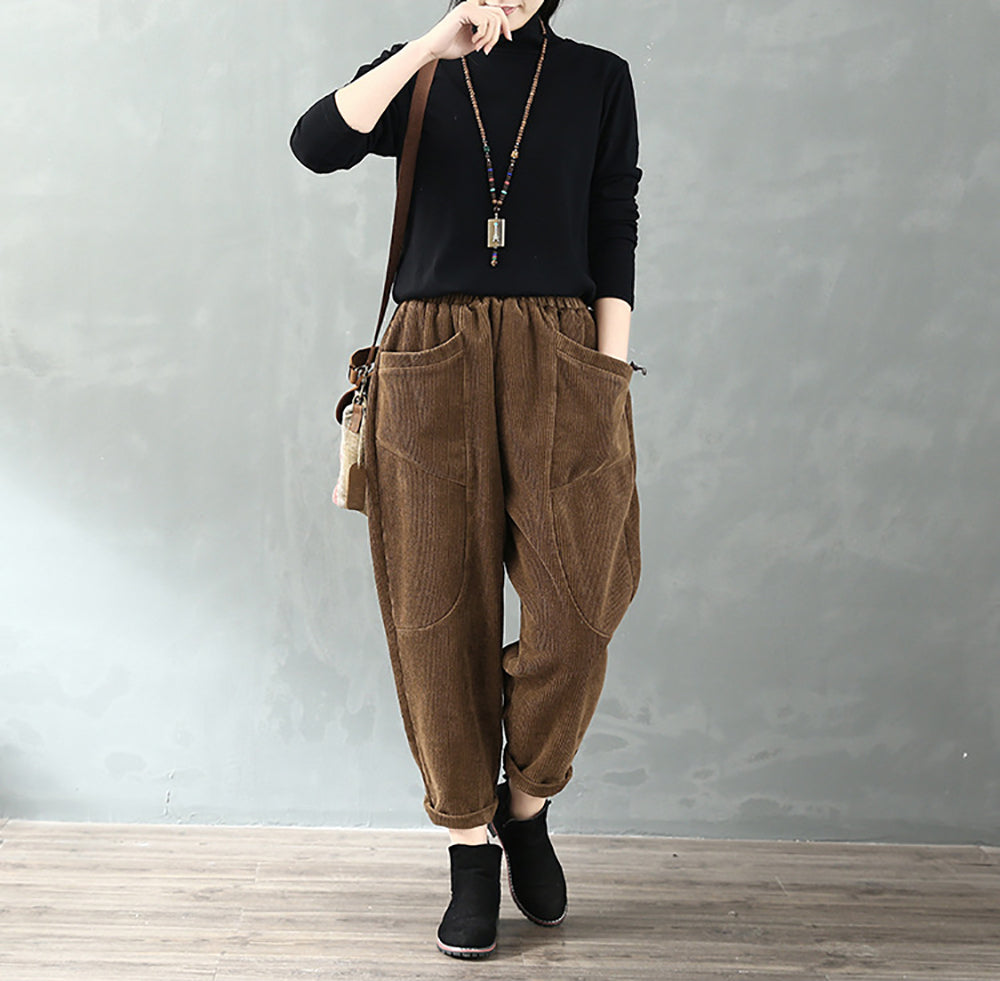Women Mid-Rise Easy Wash Pleated Regular Trousers