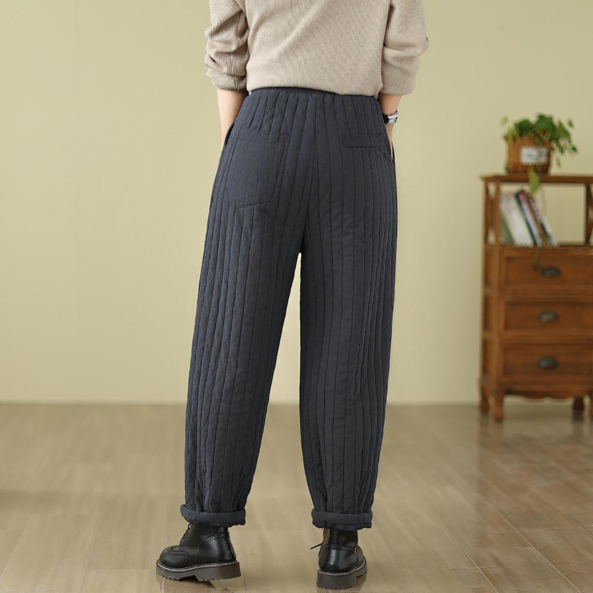 Women Relaxed Fit Textured Trousers