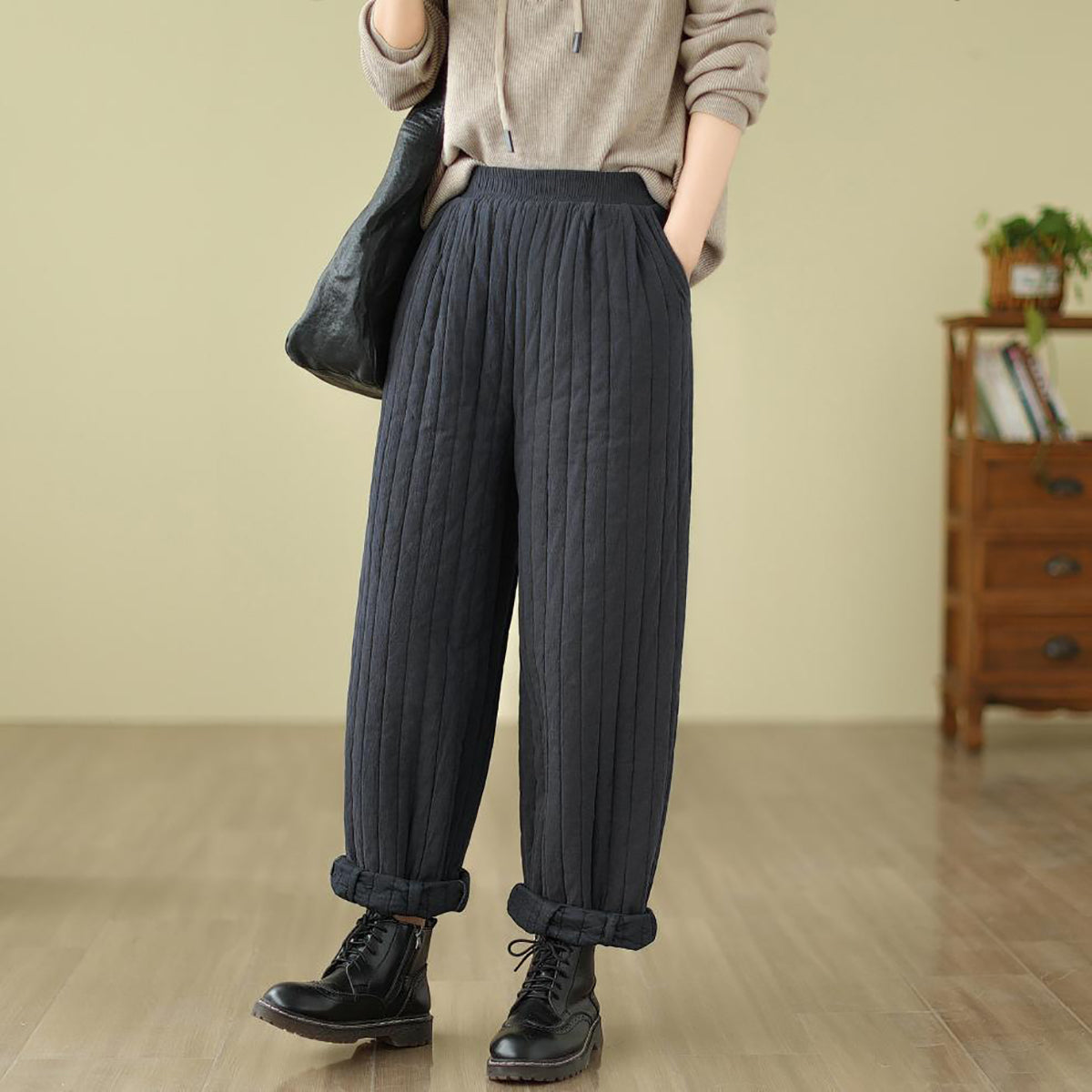 Women Relaxed Fit Textured Trousers
