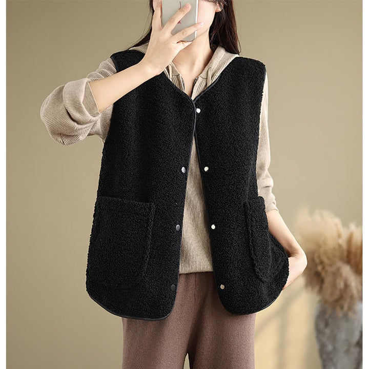 Black Sleeveless Over Coat