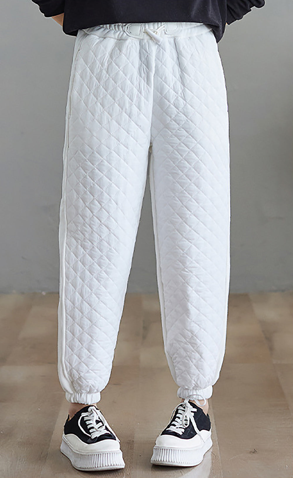 Women Textured Joggers