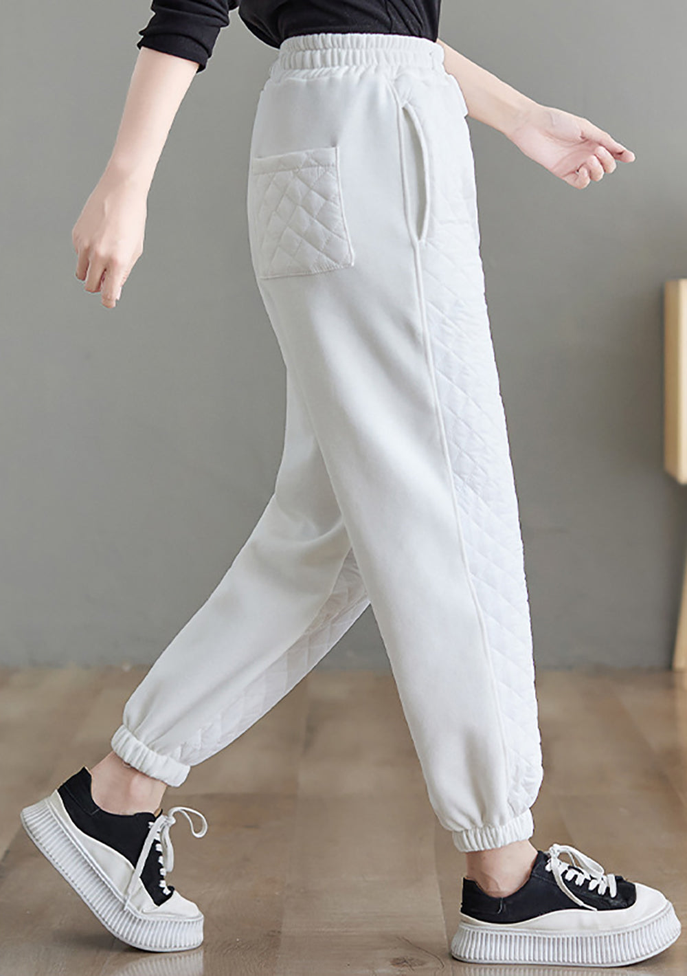 Women Textured Joggers