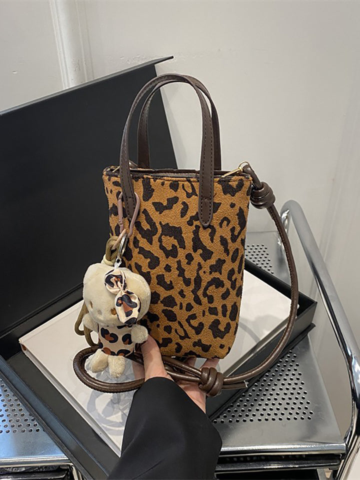 PU Bucket Handheld Bag with Applique