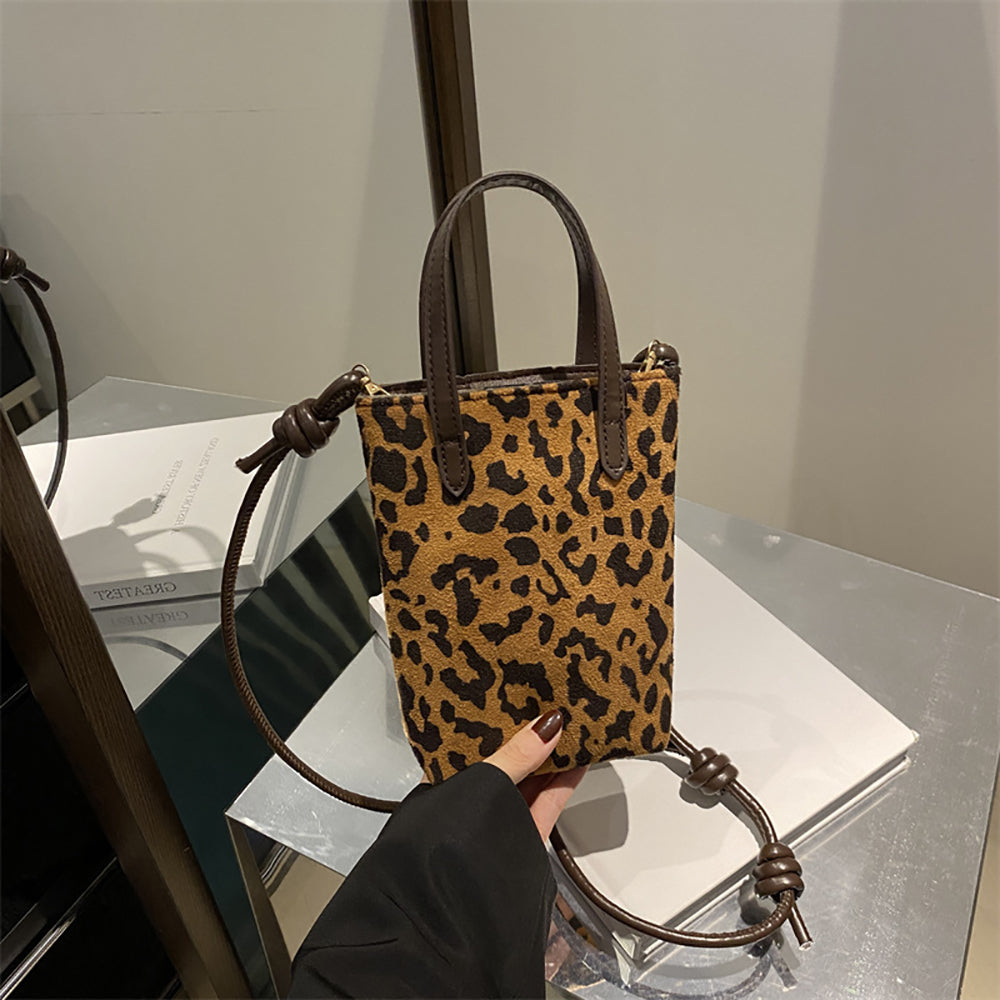 PU Bucket Handheld Bag with Applique