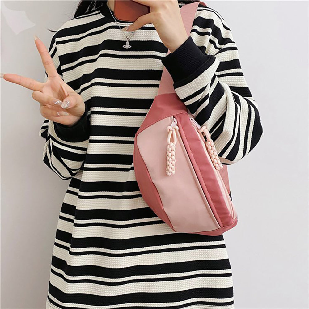 Colourblocked Hobo Bag with Applique