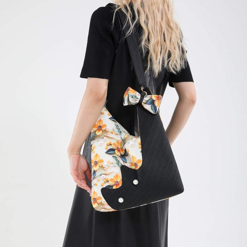 Black Printed One Handle Handheld Bag