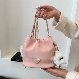 Structured Handheld Bag with Applique