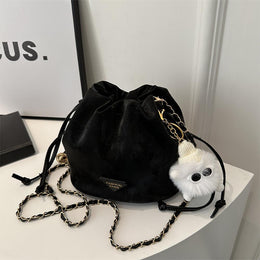 Structured Handheld Bag with Applique