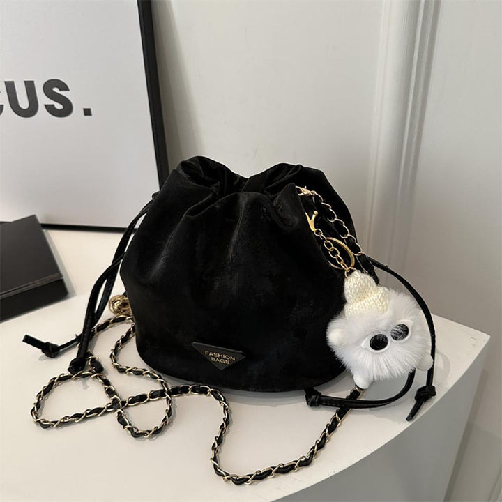 Structured Handheld Bag with Applique
