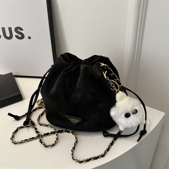 Structured Handheld Bag with Applique