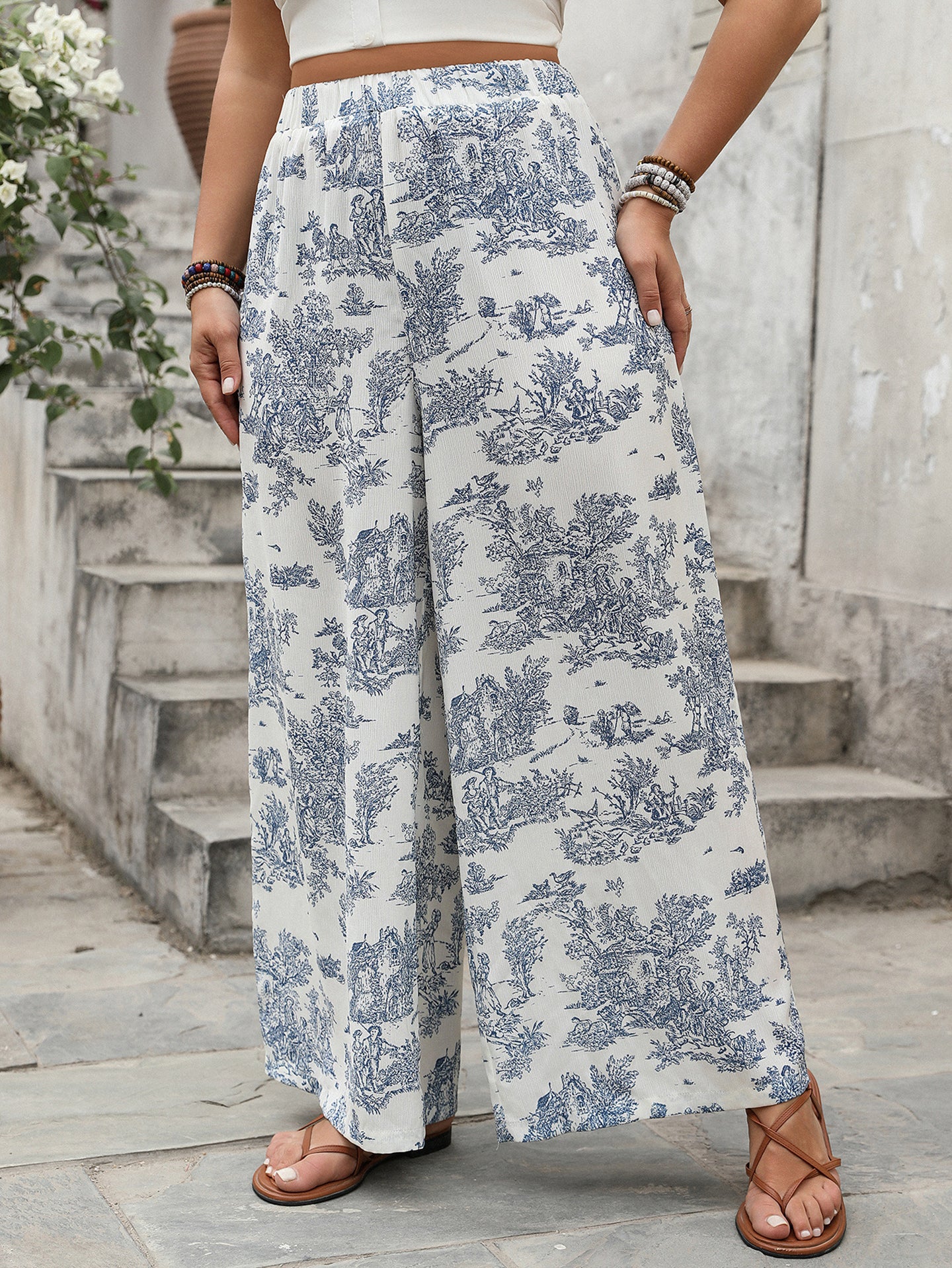 Women Floral Printed Loose Fit Wrinkle Free Parallel Trousers