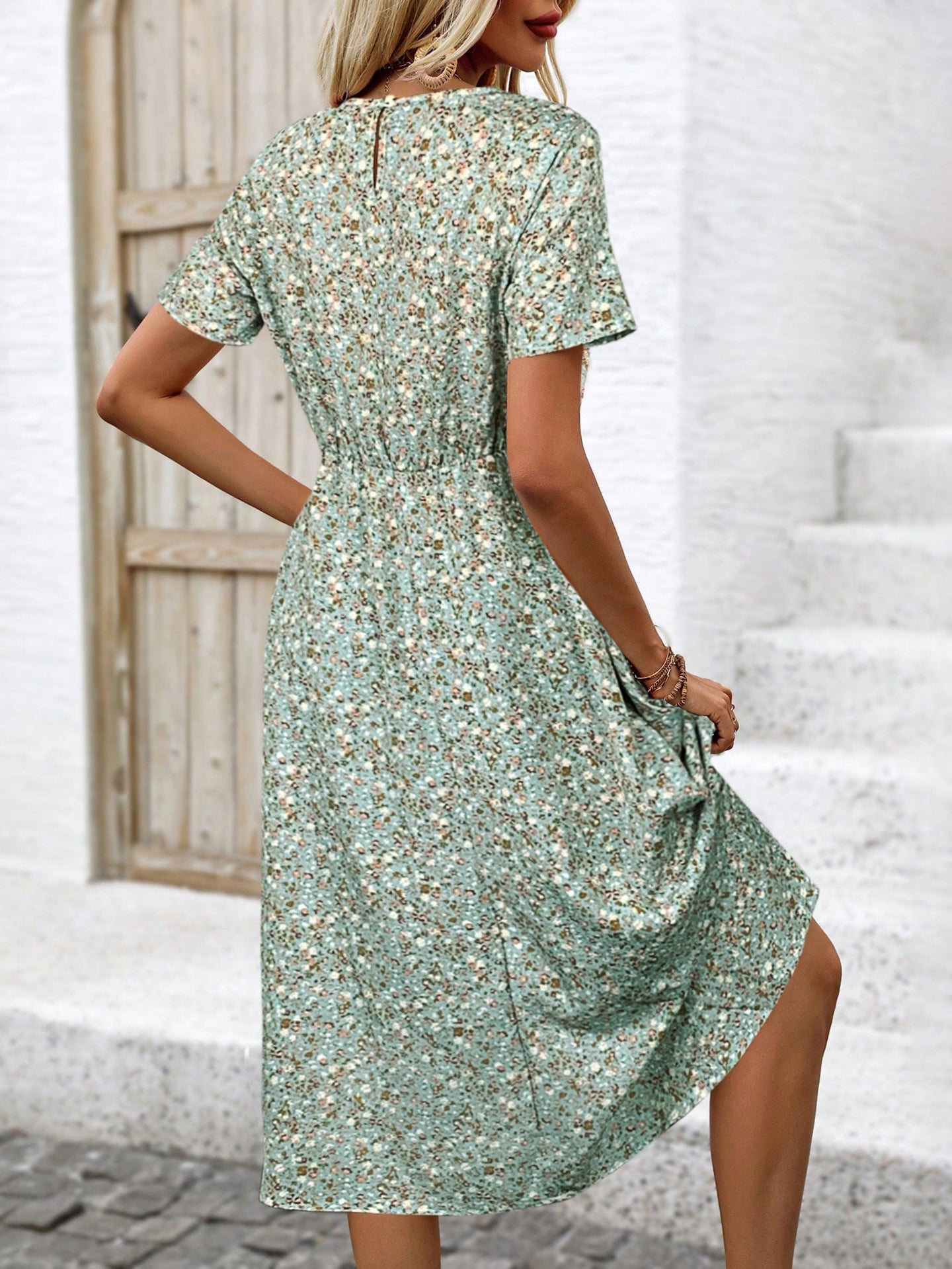 Floral Printed Fit and Flare Midi Dress