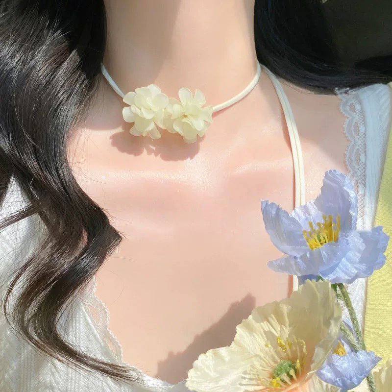 Minimal Necklace
