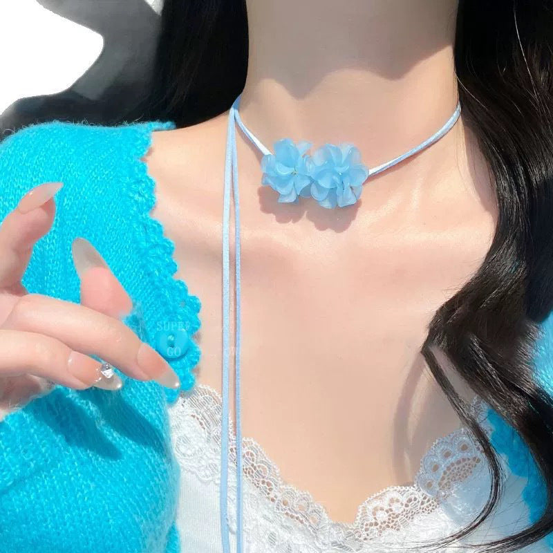 Minimal Necklace
