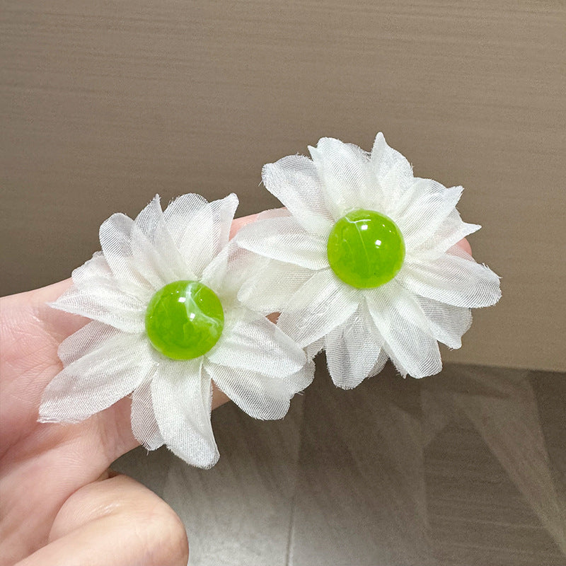 Artificial Stones Studded Floral Shape Studs
