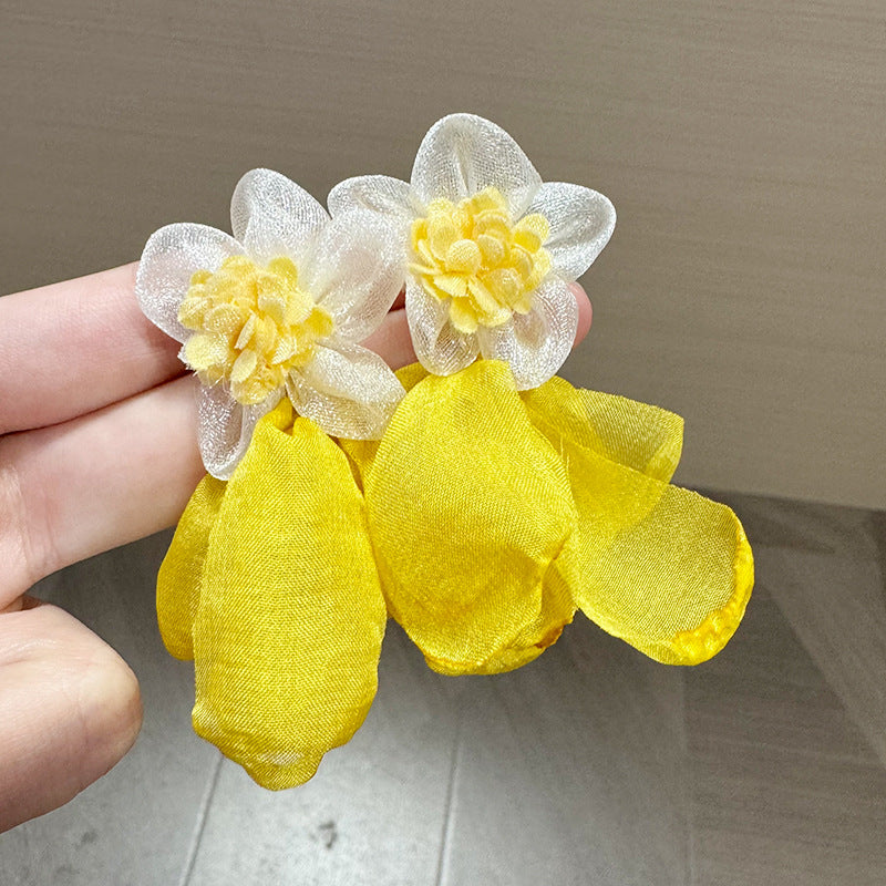 Floral Shaped Drop Earrings